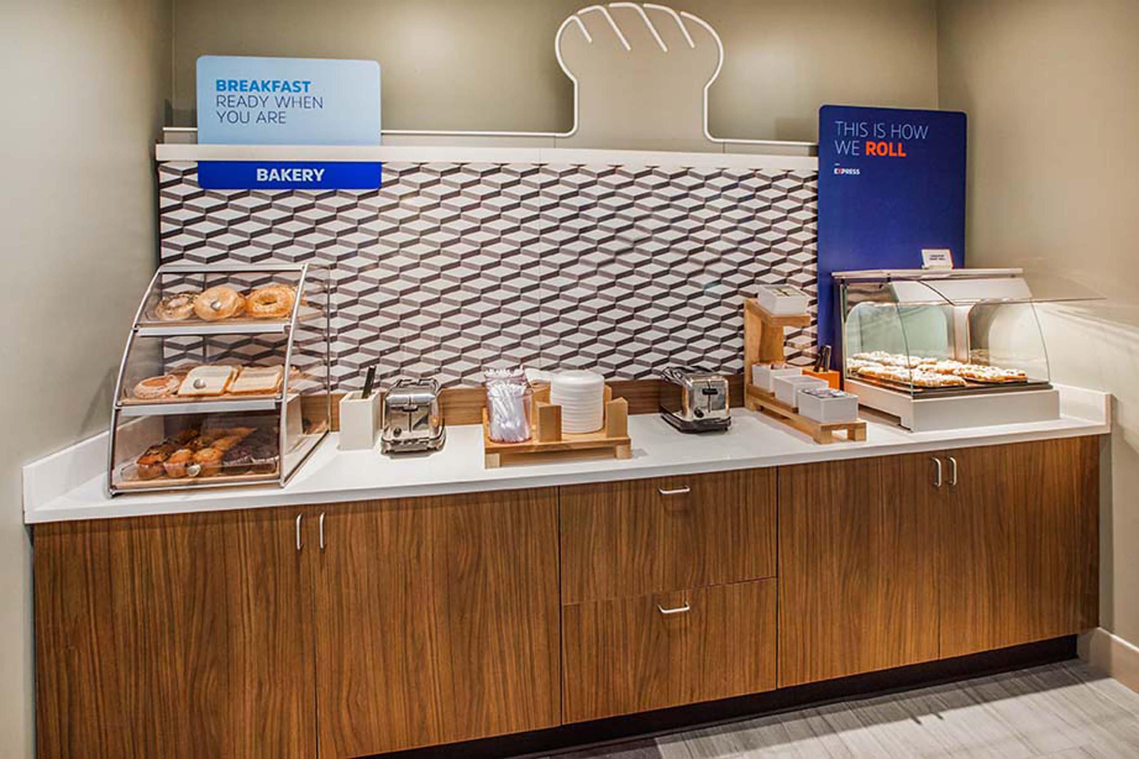 Holiday Inn Express & Suites College Station By Ihg Zewnętrze zdjęcie