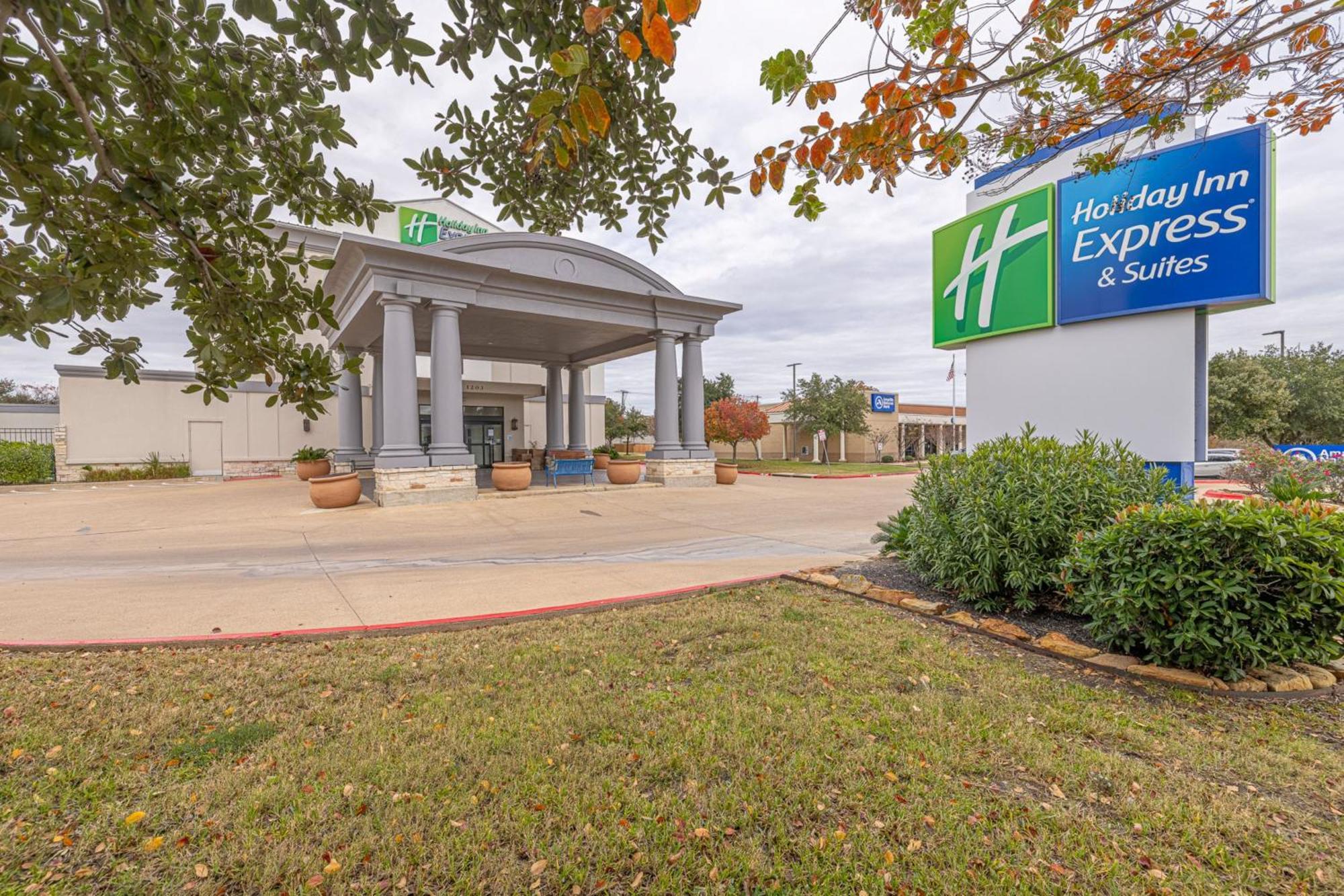 Holiday Inn Express & Suites College Station By Ihg Zewnętrze zdjęcie